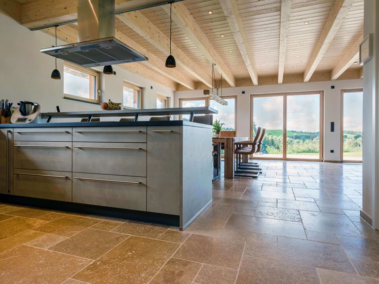 Carrelage Noce, en travertin vieilli | stonenaturelle